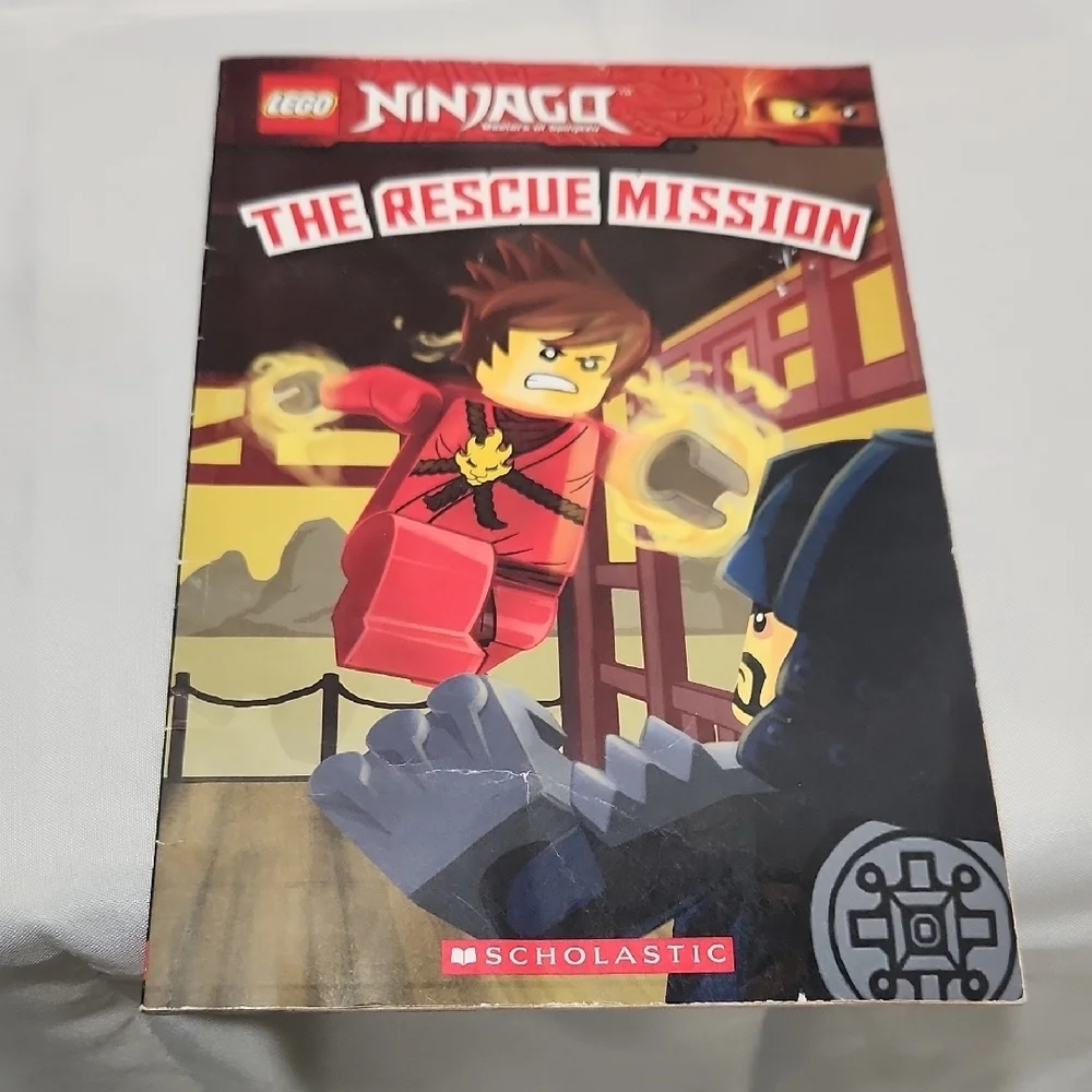 LEGO Ninjago Building Set Dynamic Ninja in Red and Black
